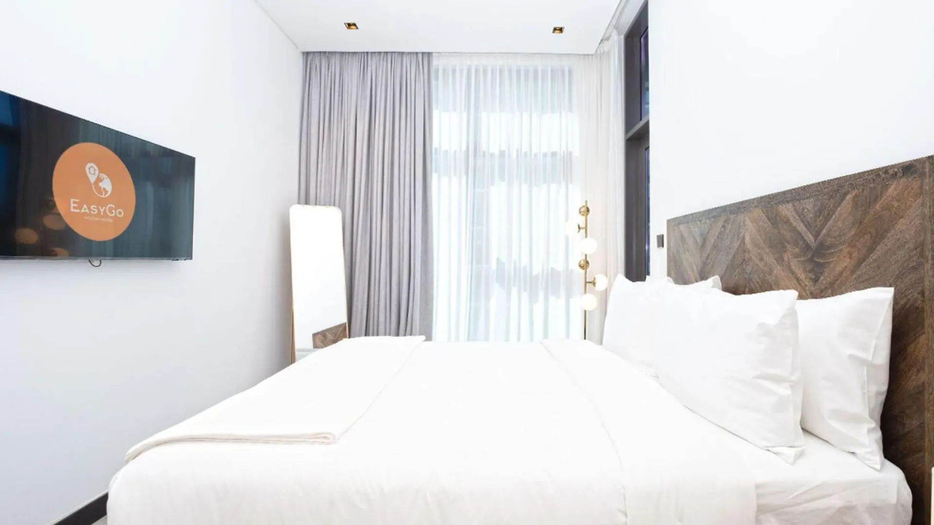 Easygo - Northside Tower 2 Canal View Dubai